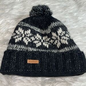 kusan wool Blend‎ Bobble knitted Hat Hand Knitted Made in Nepal Fleece Lined